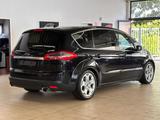 Ford S-MAX 2.0 TiTANiUM 7.SiTZ *XENON*NAVi*LEDER*PANO - Ford S-Max aus 2010