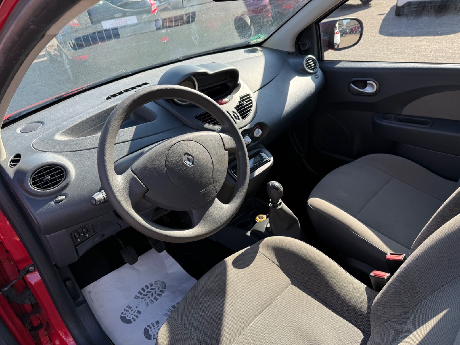 Twingo je t'aime*KLIMA*1.HAND*NUR-66.000-KM