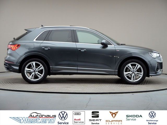 Fahrzeugabbildung Audi Q3 S line 40 TFSI 140kW qu. Pano Matrix Navi