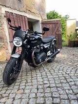 Triumph Speed Twin  - Triumph Speed Twin
