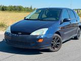 Ford Focus 1.6 mit neuen Tüv - Ford Focus aus 2001: 1.6