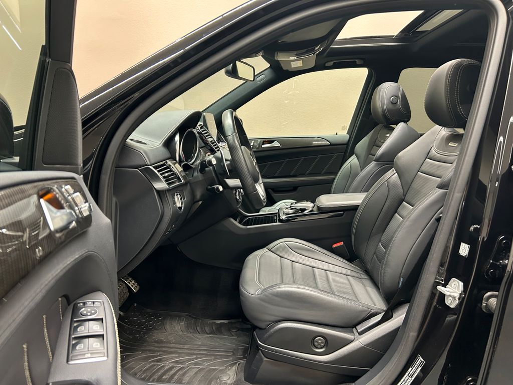 Mercedes-Benz GLE 63 AMG GLE63 AMG 4M *NIGHT*PANO*CARBON*AGA*360°*
