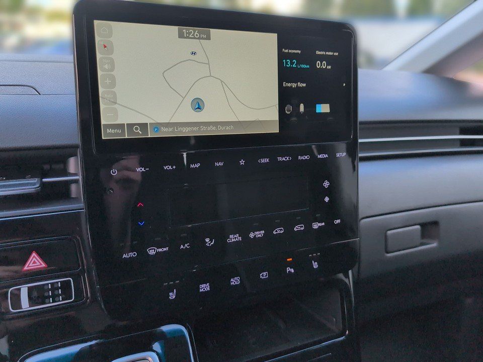 Fahrzeugabbildung Hyundai STARIA HEV 9SITZ 1.6T AT TREND 18ALU+PARK-P+NAV