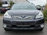 Subaru Legacy Kombi/ Outback Outback Exclusive - graue Subaru Legacy