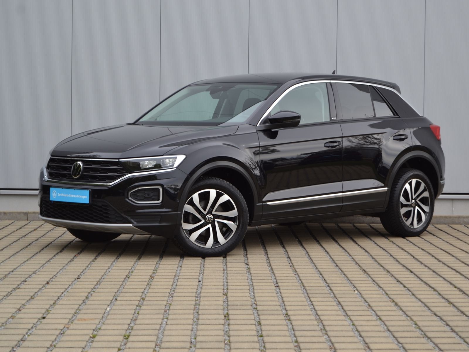 T-Roc 1.5 TSI Active AHK/STANDHEIZUNG/17-ZOLL/LE
