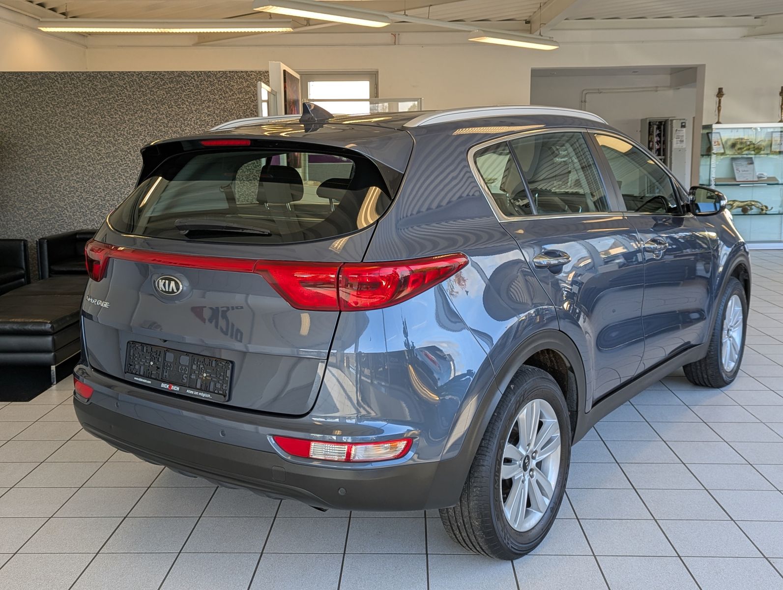KIA Sportage 1,6 GDI Vision Komfort-Paket Kamera AHK - Image 7