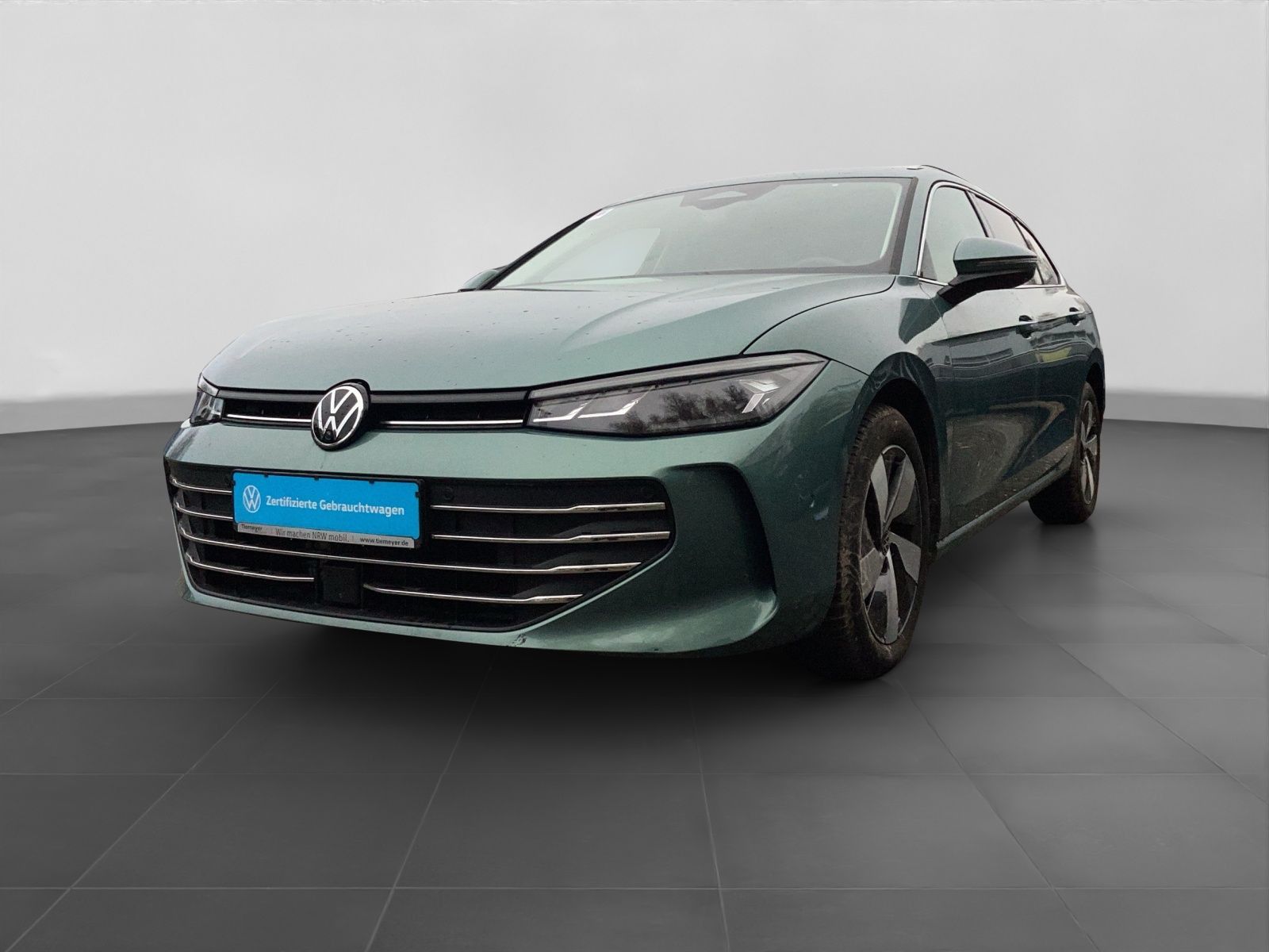 Volkswagen Passat Variant - Bild 2