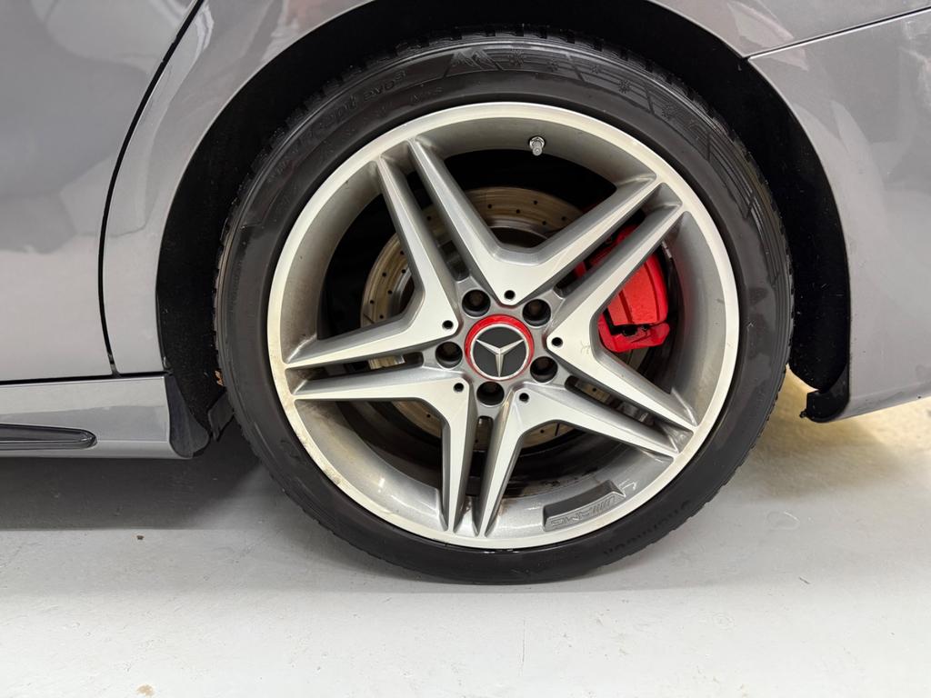 Mercedes-Benz CLA 45 AMG