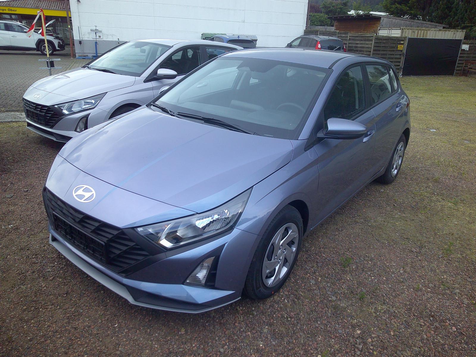 Hyundai i20 PDC,Tempomat,Kamera,Navi,DAB,Klima