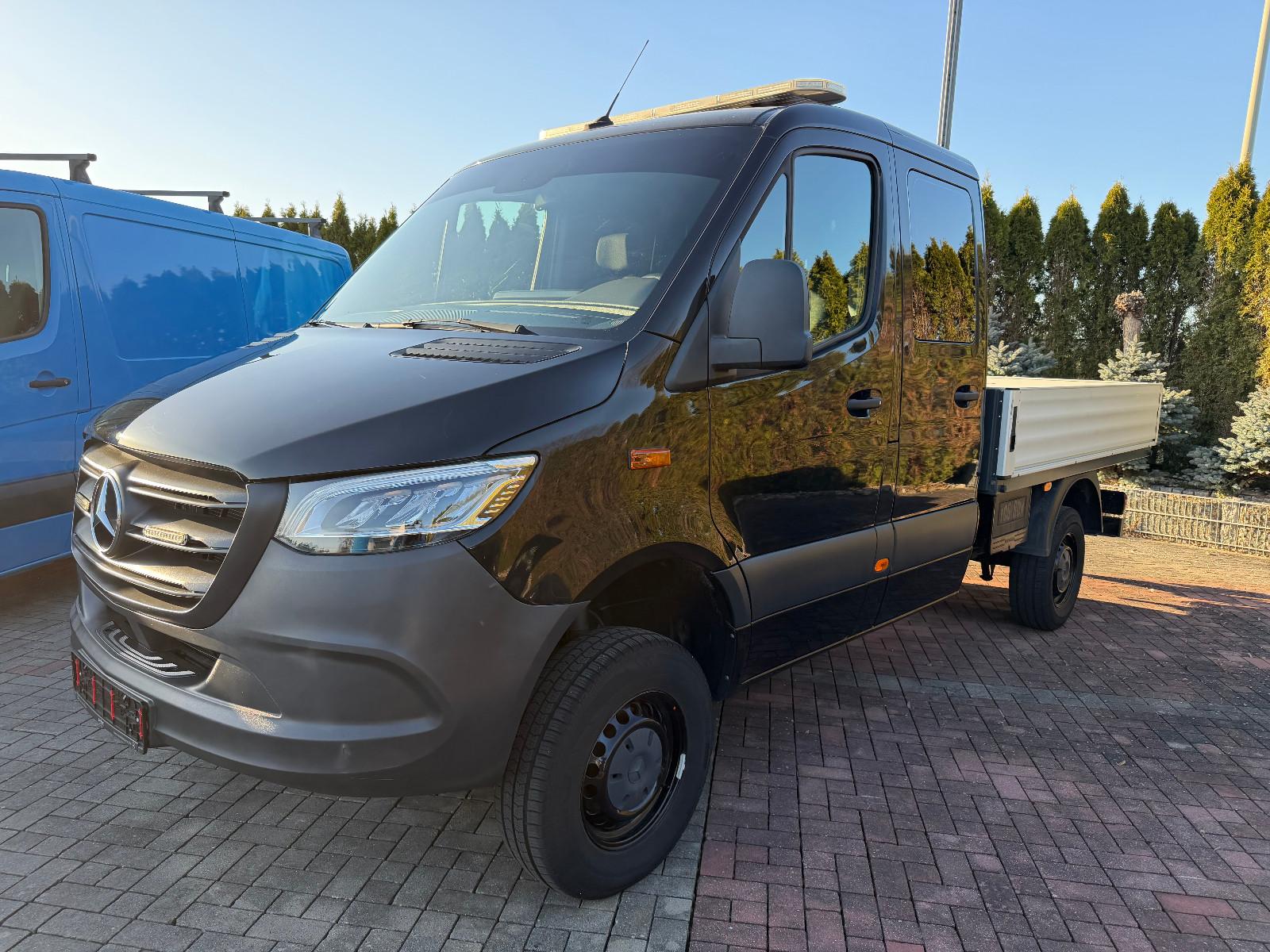 Mercedes-Benz Sprinter 319 CDI 3.0L V6 4x4 Allrad DoKa AHK3,5T