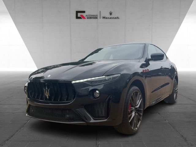 Maserati Levante TROFEO MY23 V8 580PS AWD Nero & Nero