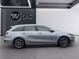Kia Ceed SW 1.5 T Spirit DCT - Kia Gebrauchtwagen in Düsseldorf