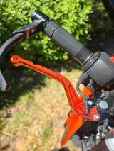 KTM Duke 125 guter Zustand  mit vielen Extras - Angebote entsprechen deinen Suchkriterien