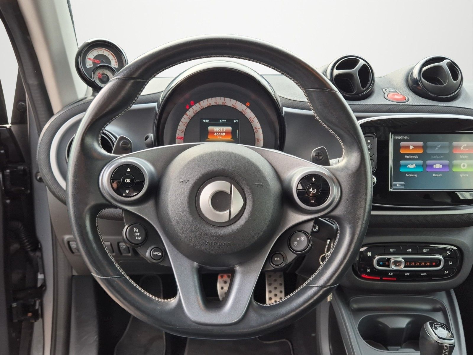 Fahrzeugabbildung Smart FORTWO COUPE BRABUS EDITION KAM LEDER BEATS
