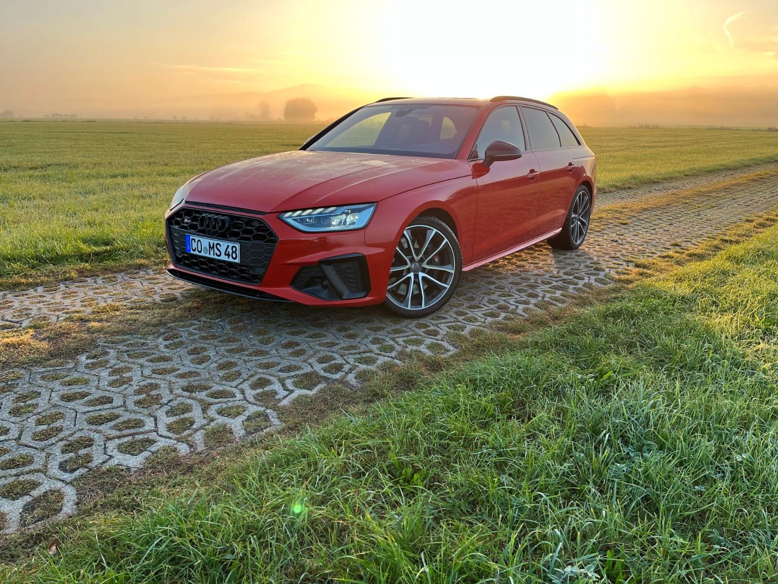 Audi S4 Avant 3.0 TDI quattro Tiptr. AHK, PANO, HEAD