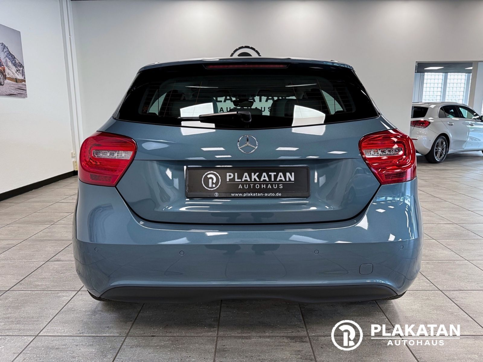 Fahrzeugabbildung Mercedes-Benz A 180 Style Bi-Xenon 1Hand MB-Service