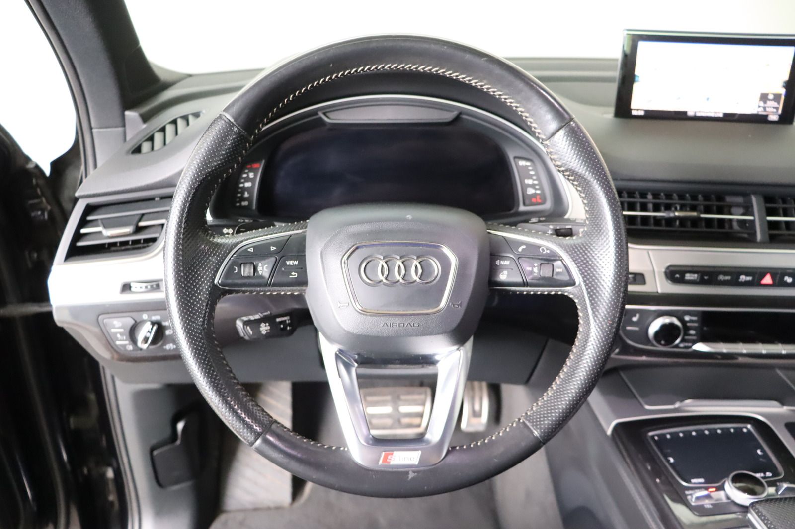 Fahrzeugabbildung Audi Q7 3.0 TDI quattro S-line * HUD * Matrix *