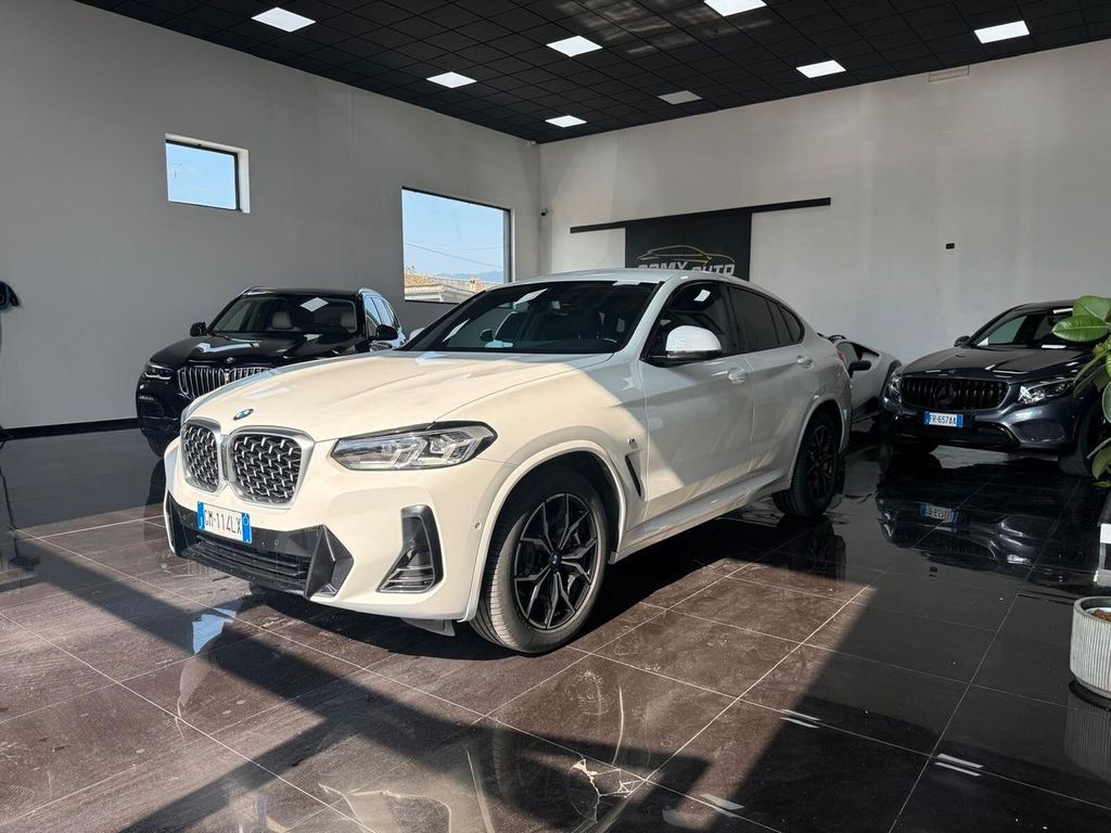 Image of BMW X4