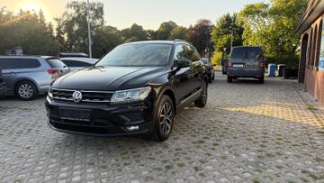 Volkswagen Tiguan - 9