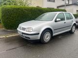 Volkswagen Golf 1.6 Auto Comfortline Comfortline - Volkswagen Golf aus 2003: 1.6