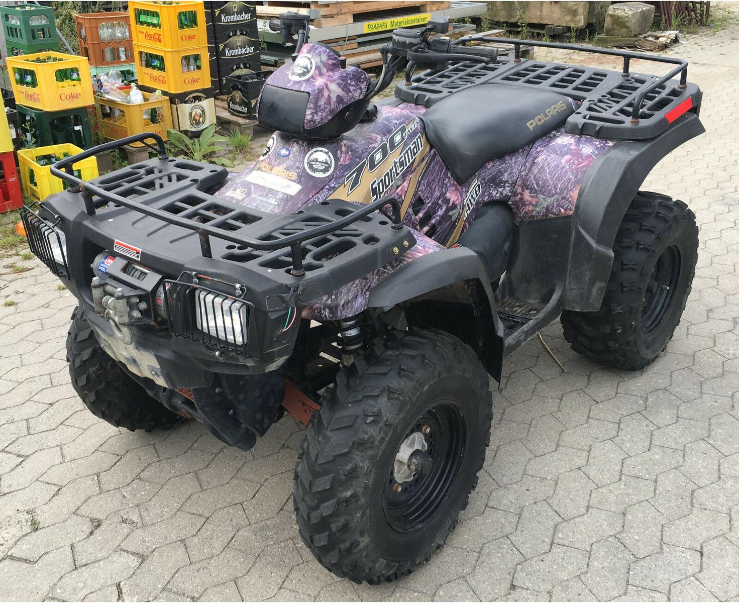 Polaris Sportsman 2005 — rear view