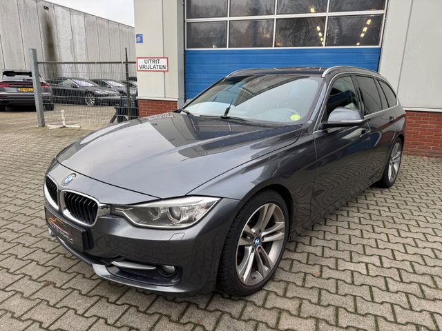 BMW 320d Touring Sport-Aut.*Voll* *HUD* Lenkradh*