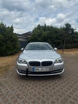 BMW Bmw f10/f11 523i - BMW 5er-Reihe F11 mit Benzin-Antrieb