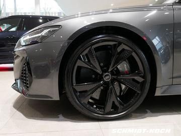2026 AUDI RS6 photo 8