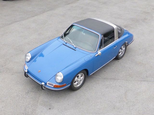 Porsche 911 2.0S Softwindow