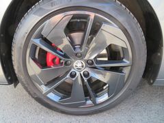 SKODA Octavia Combi 2.0 TDI RS Columbus Traveller Ahk SKODA Octavia Combi 2.0 TDI RS Columbus Traveller Ahk