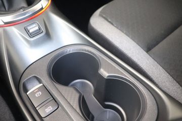 Fotografie 11 des Nissan Juke 1.0 DIG-T N-Connecta