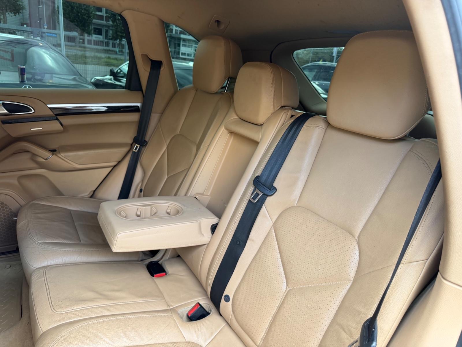 Porsche CAYENNE DIESEL TÜV NEU