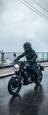 Husqvarna 125 Svartpilen MY 24  ##Finanzieren ab 0,00%##