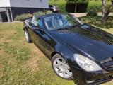 Mercedes-Benz SLK 200 KOMPRESSOR - Navi, Airscarf, Neuteile - Mercedes-Benz Cabrio aus dem Jahr 2009