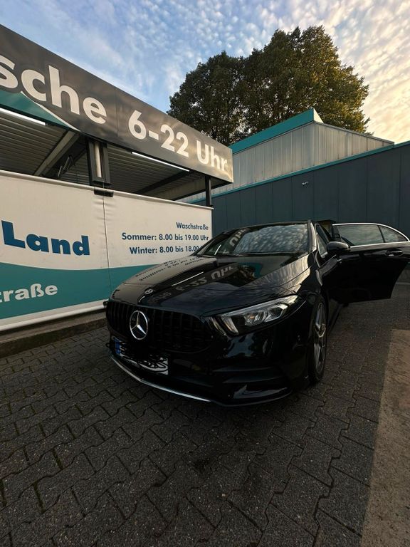 Image of Mercedes-Benz A 220
