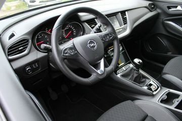 Fahrzeugabbildung Opel Grandland X 1.2 Turbo INNOVATION S / S