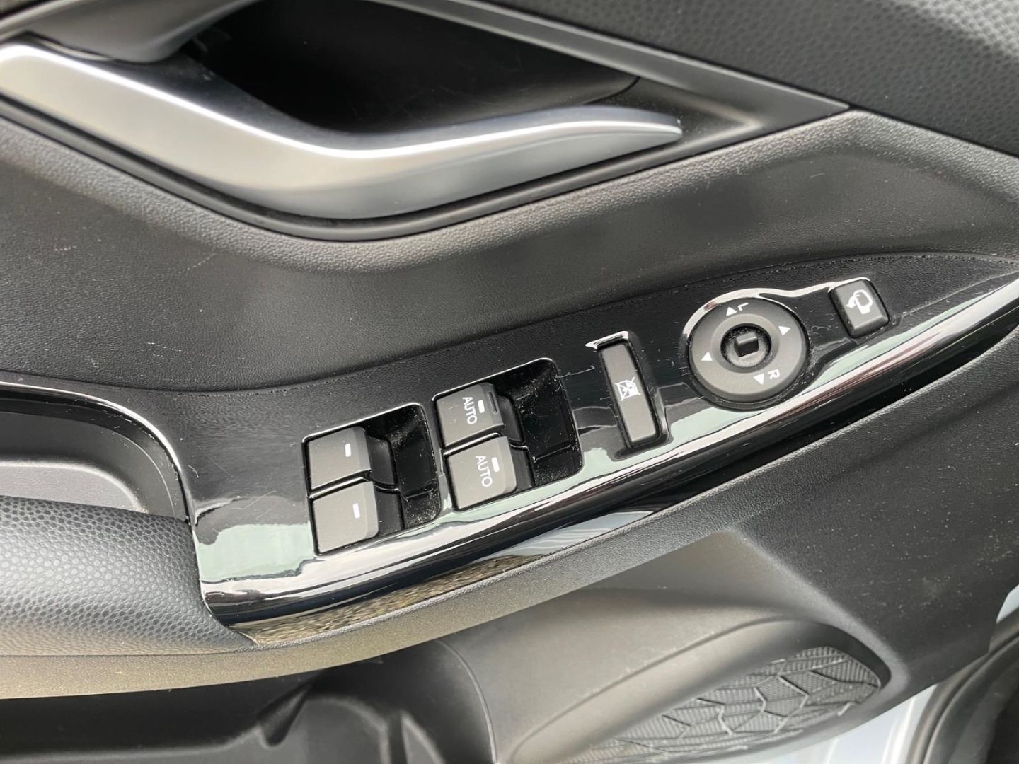 Fahrzeugabbildung Hyundai ix20 1.6 Space Plus Allwetter Navigation Kamera