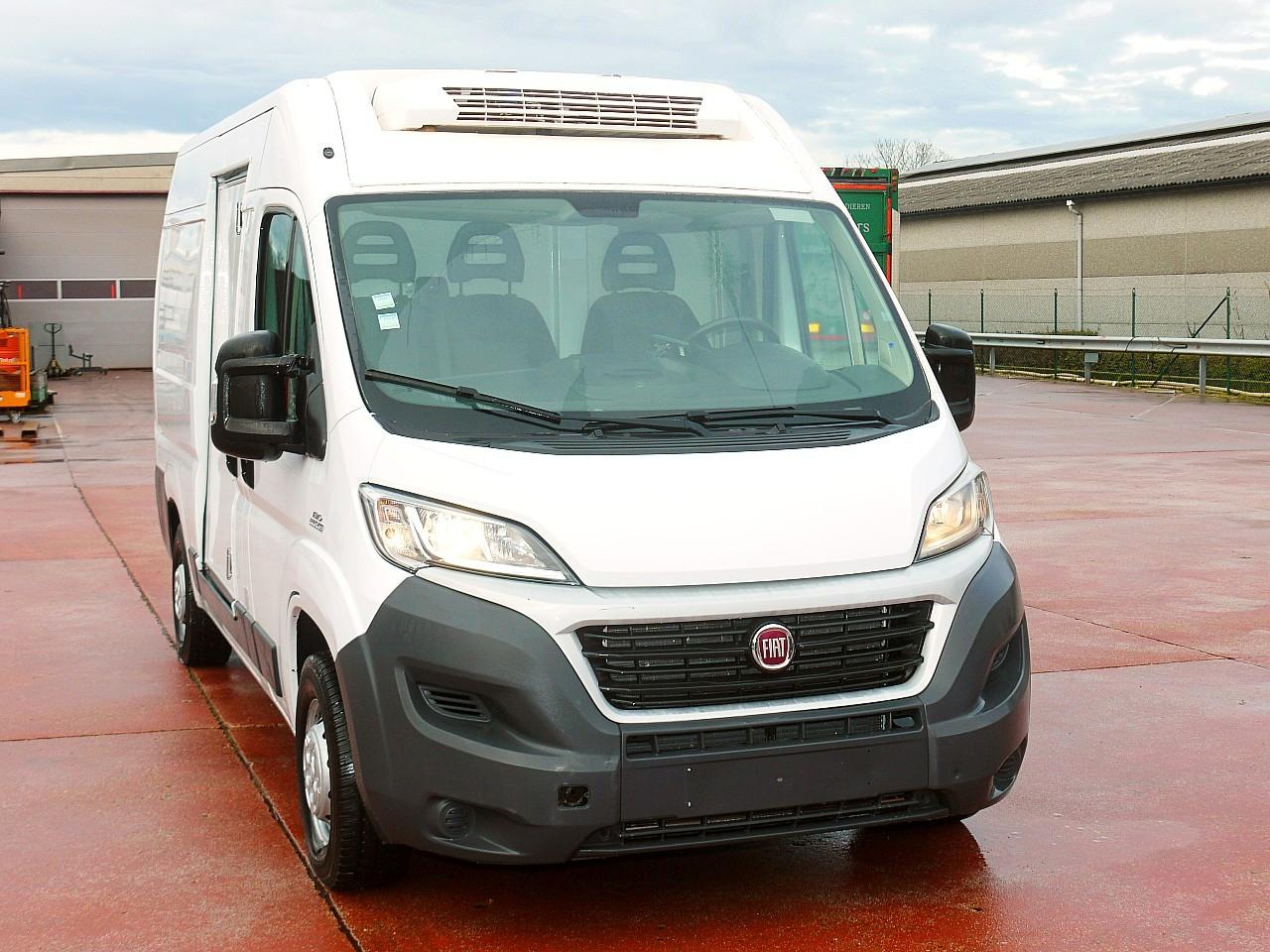 Fiat DUCATO 2.3 KUHLKASTENWAGEN THERMOKING V300 MULTi