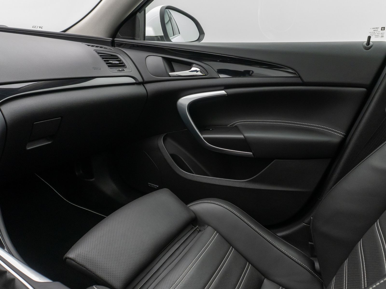 Fahrzeugabbildung Opel Insignia OPC 4x4 Panorama Infinity Tempoma 8Fach