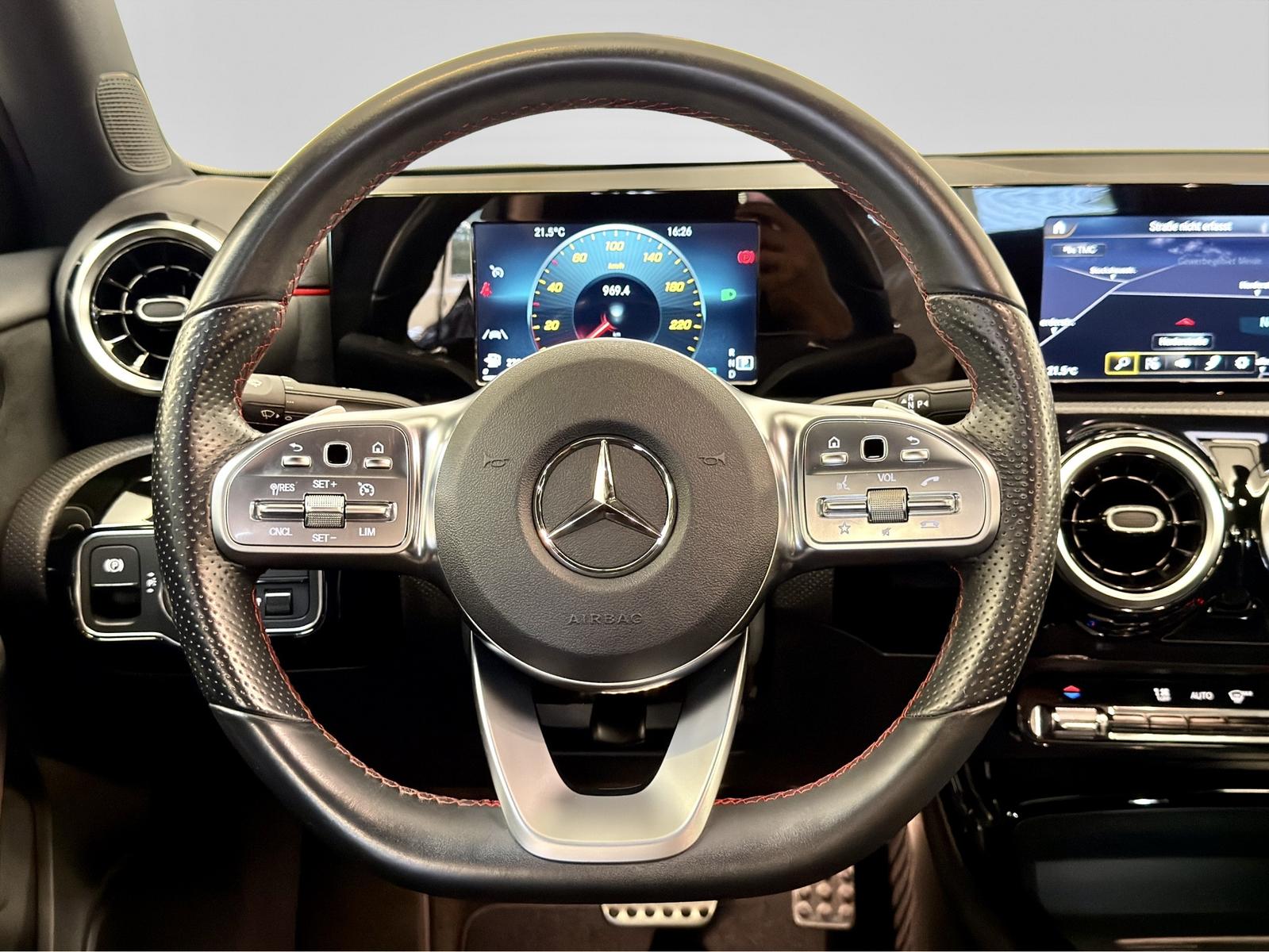 Mercedes-Benz A-Class AMG Line AUT LED KAMERA NAVI SHZ, миниатюра 14