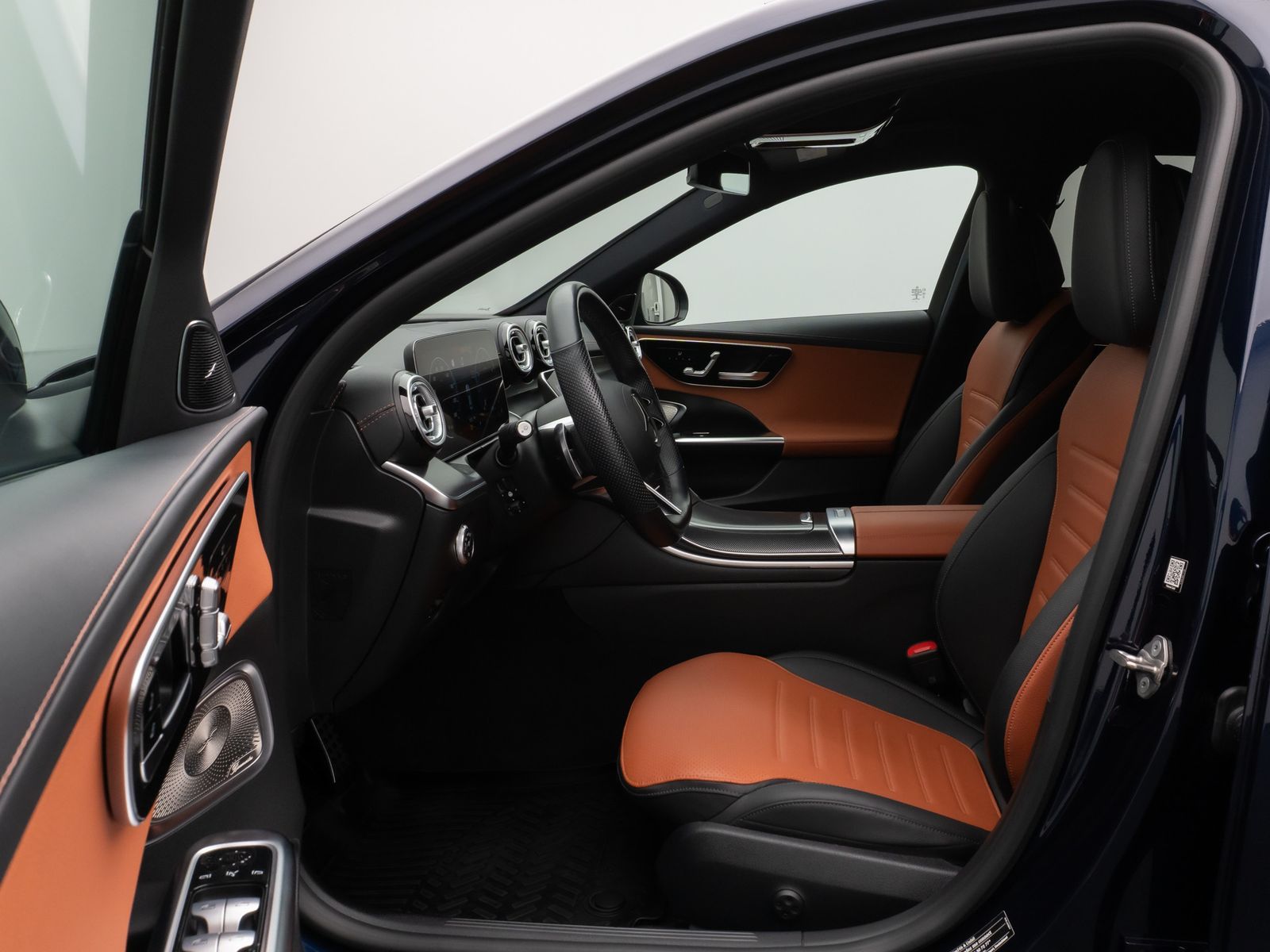 Fahrzeugabbildung Mercedes-Benz C 200 4Matic AMG Burmester Kamera Garantie 12/28