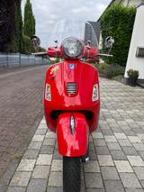 Vespa 300 GTS Super TOP-Zustand, neue Reifen - VESPA MOTORRAD