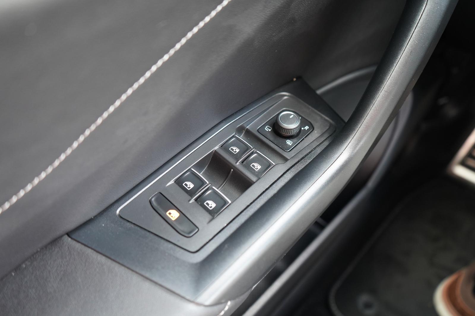 Volkswagen T-Roc 1.0 Life LED Navi App Connect Sitzheizung, миниатюра 27