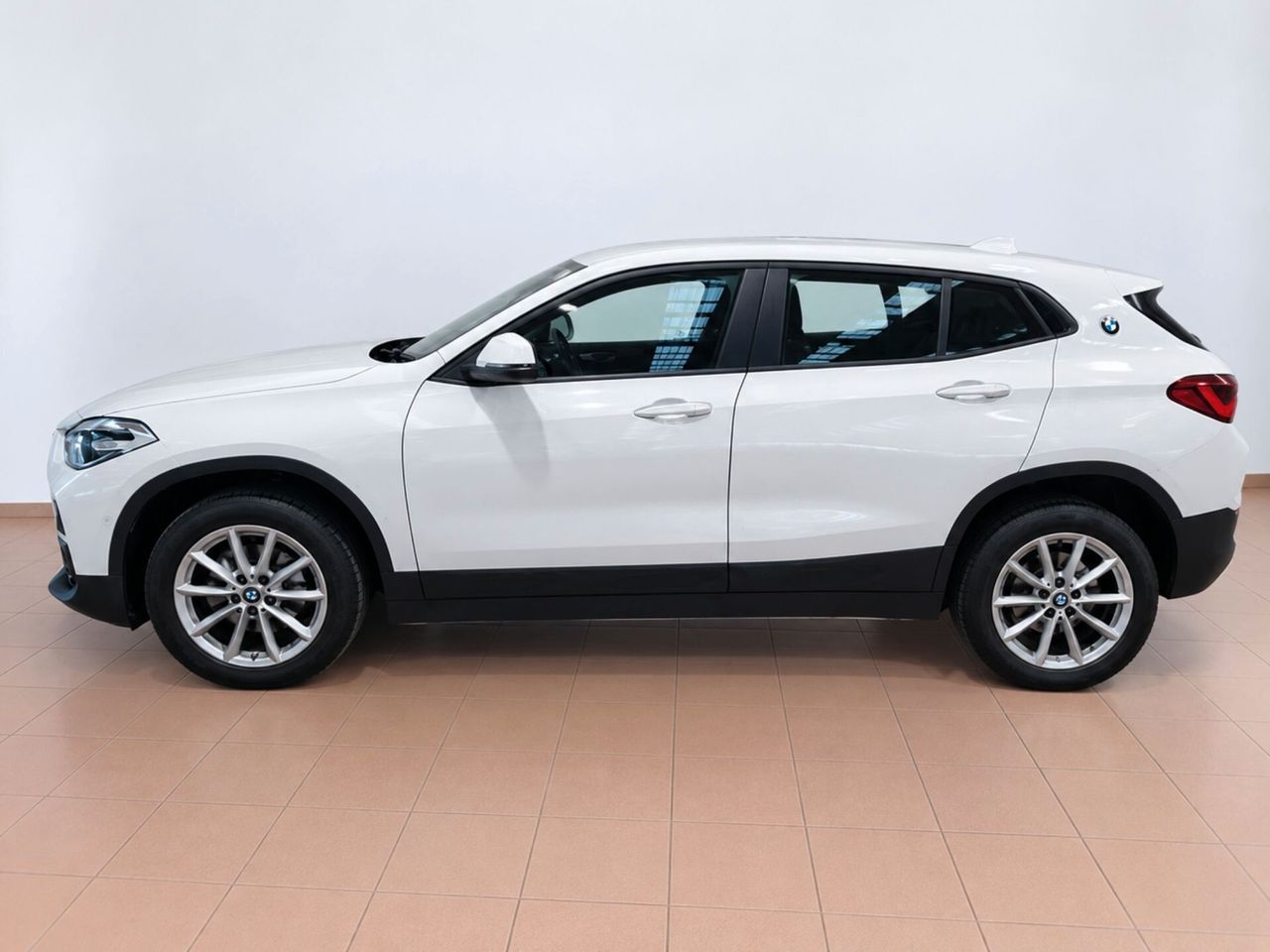 BMW ---IN ARRIVO--- Bmw X2 sDrive16d Business-X imagem 2
