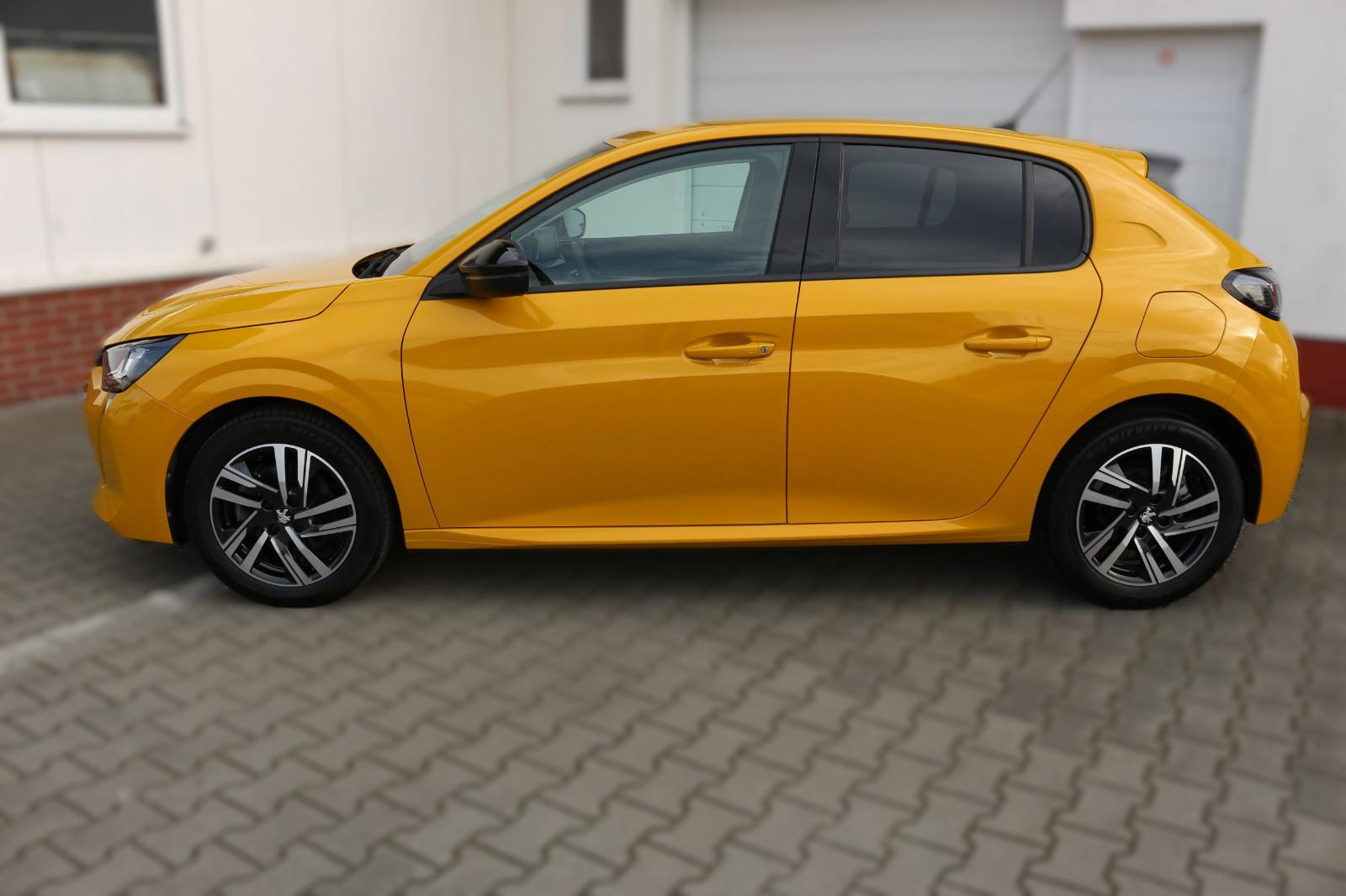 Peugeot 208 Allure Pack Sitzheizung Abstandstempomat