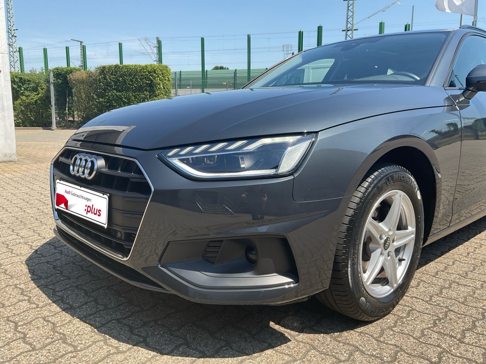 Audi A4 - Bild 25