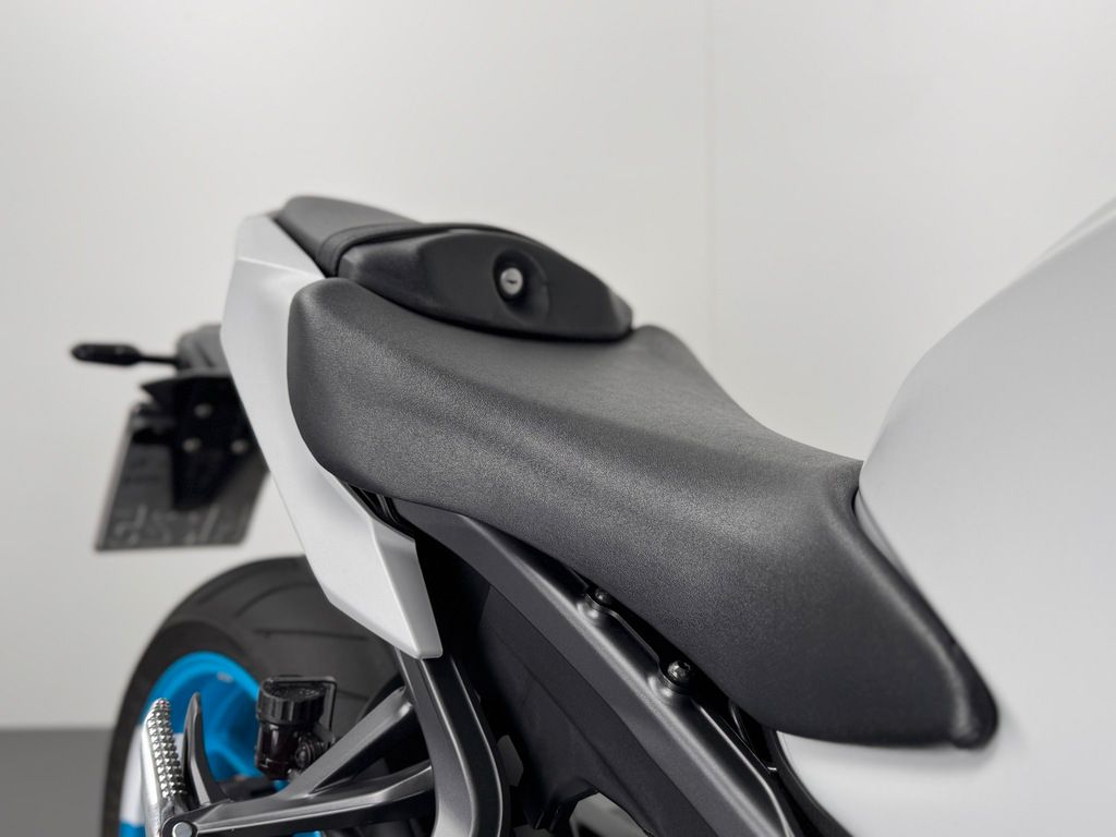 Fahrzeugabbildung Yamaha MT-09 *TOP-ZUSTAND *SERVICE NEU