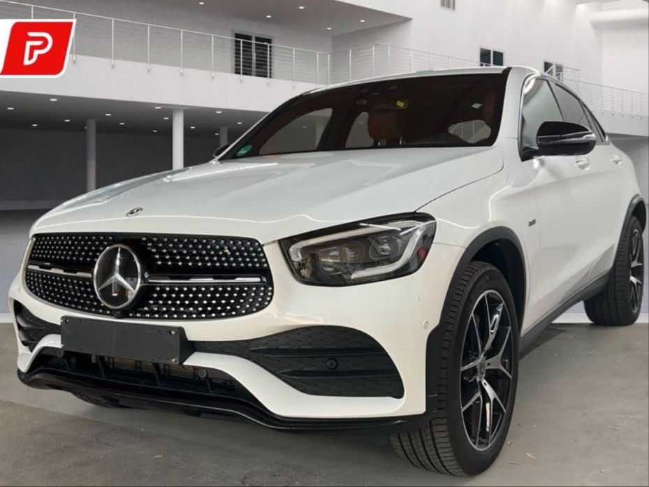 Image of Mercedes-Benz GLC 300