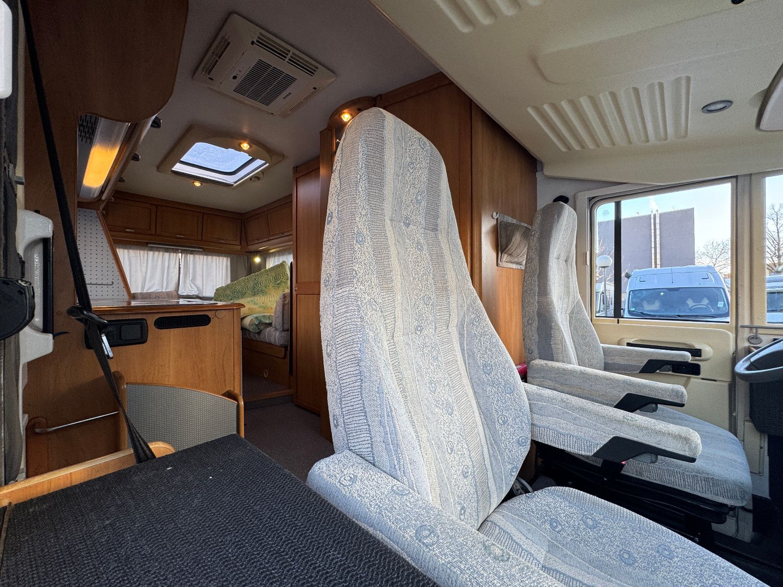 Fahrzeugabbildung HYMER / ERIBA / HYMERCAR B634 FIAT ALKO DPF LOUNGE DACHKLIMA SOLAR AUTSAT