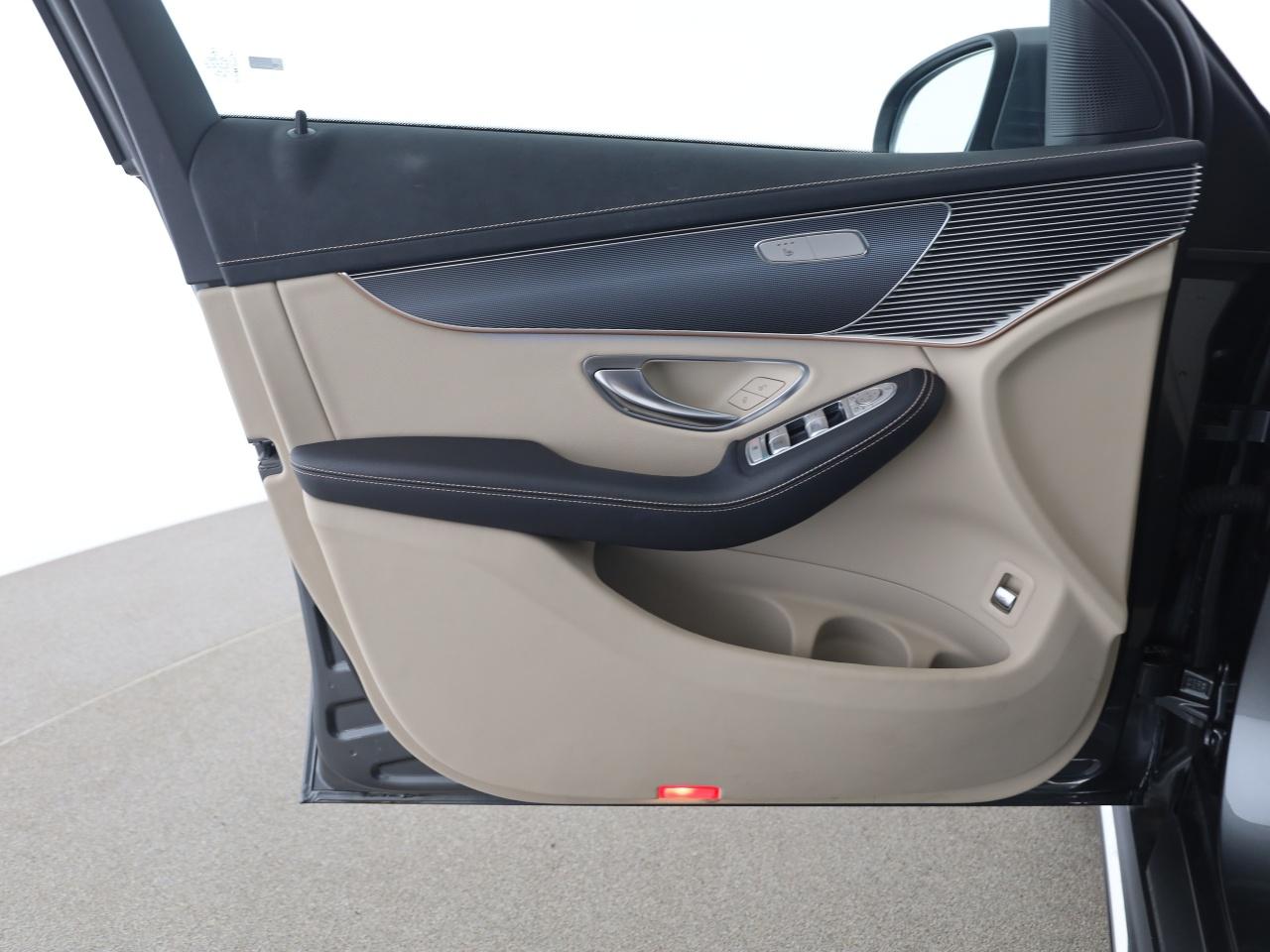 Mercedes-Benz EQC 400 4M AMG Distronic 20'' MBUX